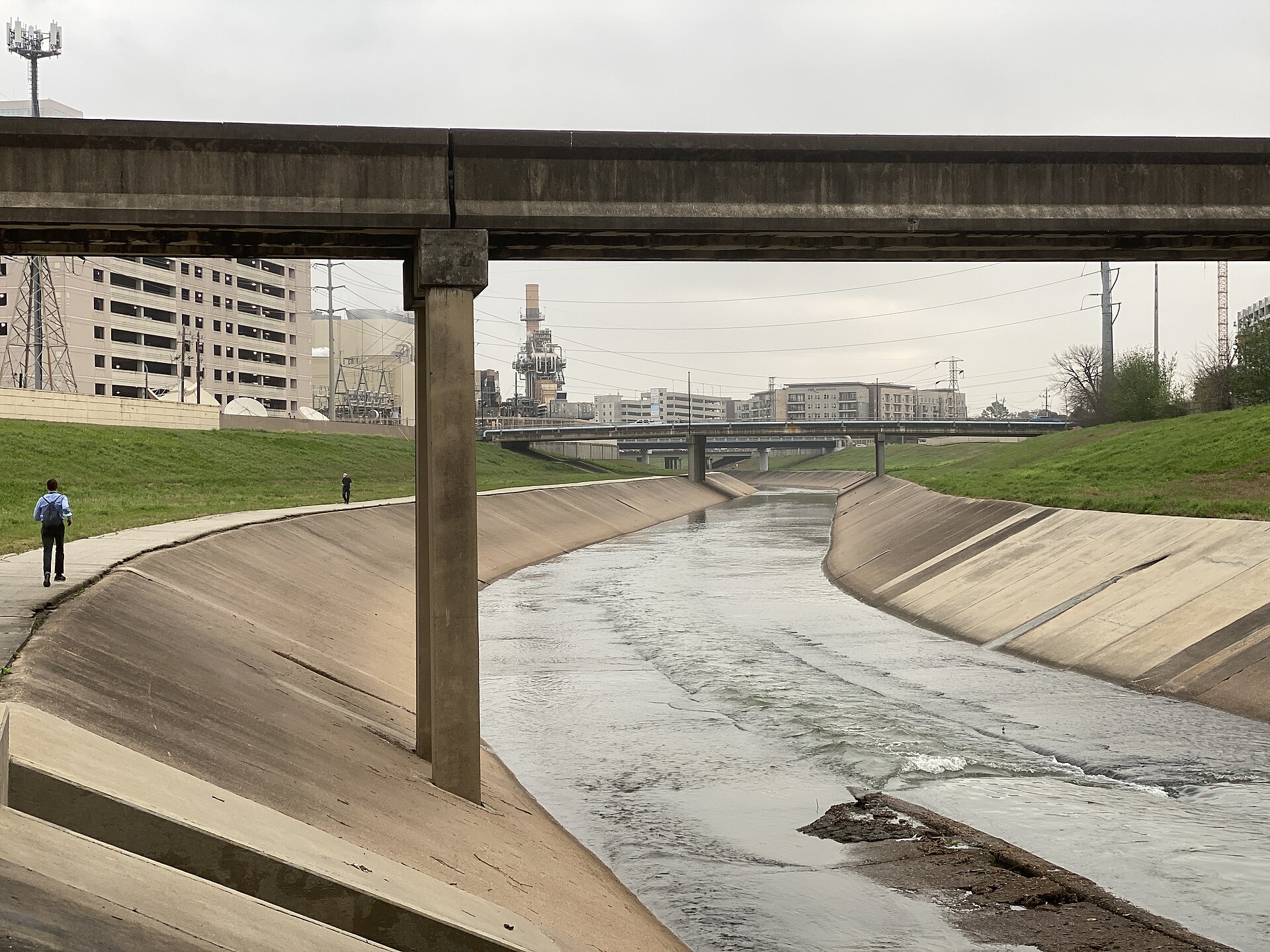 The Brays Bayou river running through Houston, Texas